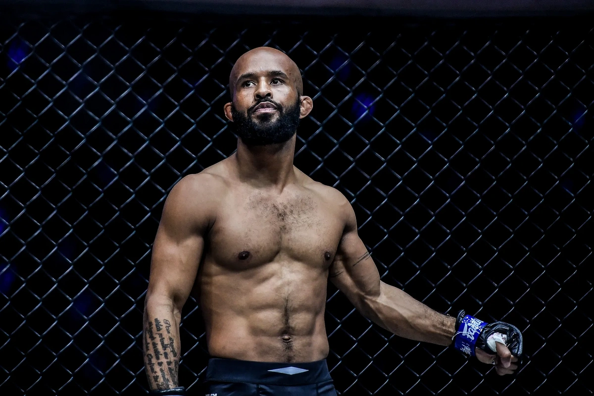 Звезда UFC: Путь российского бойца к вершинам мирового октагона